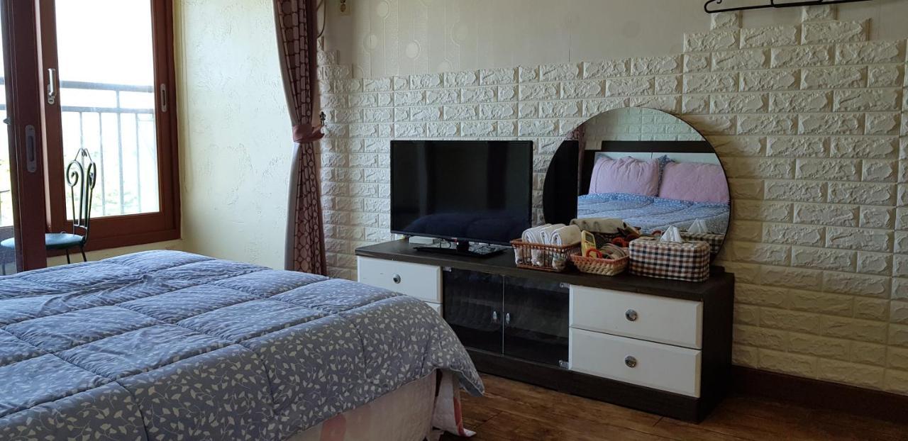 Jun House Hostel Csedzsu Kültér fotó