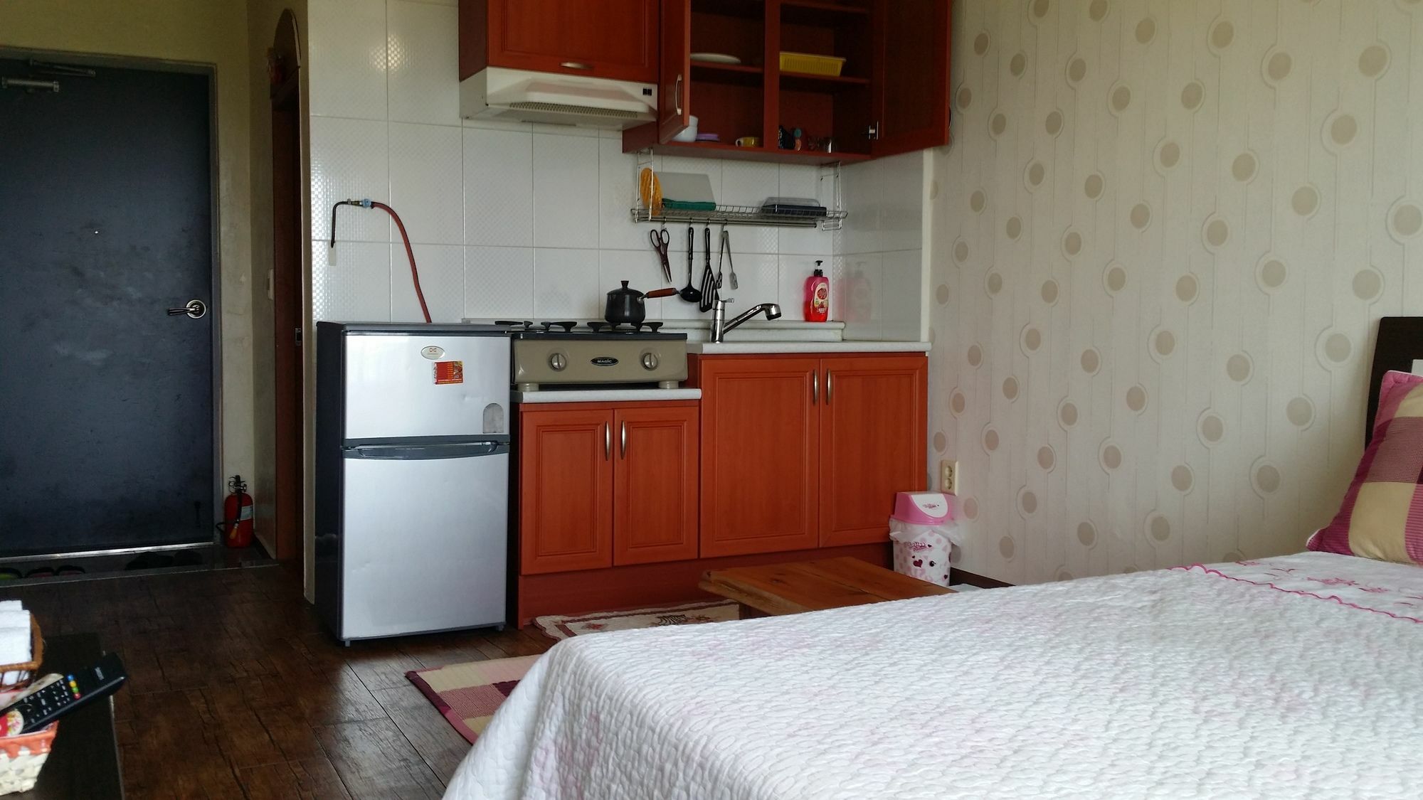 Jun House Hostel Csedzsu Kültér fotó