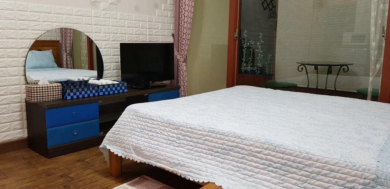 Jun House Hostel Csedzsu Kültér fotó